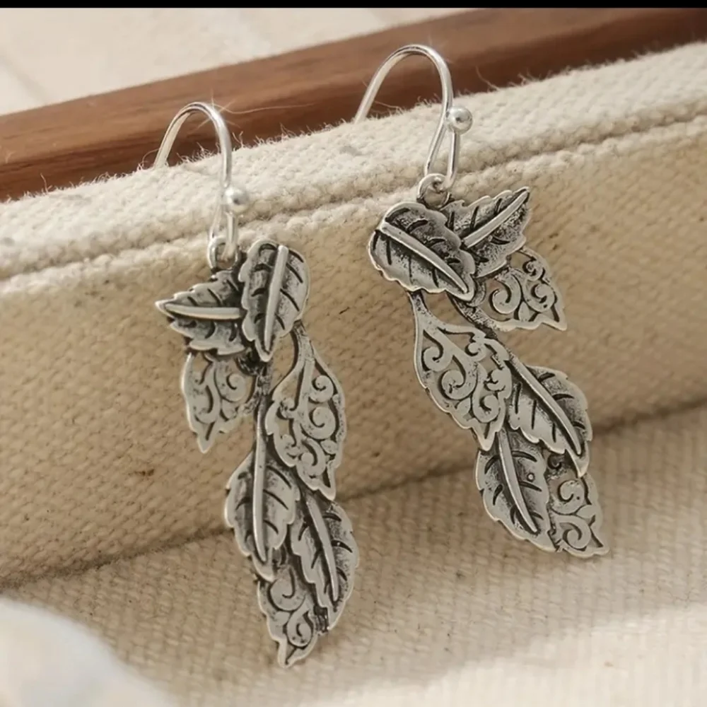 Silvertone Leaf Earrings